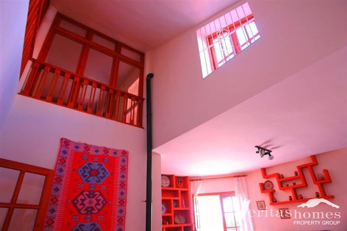 Image No.9-3 Bed Villa for sale