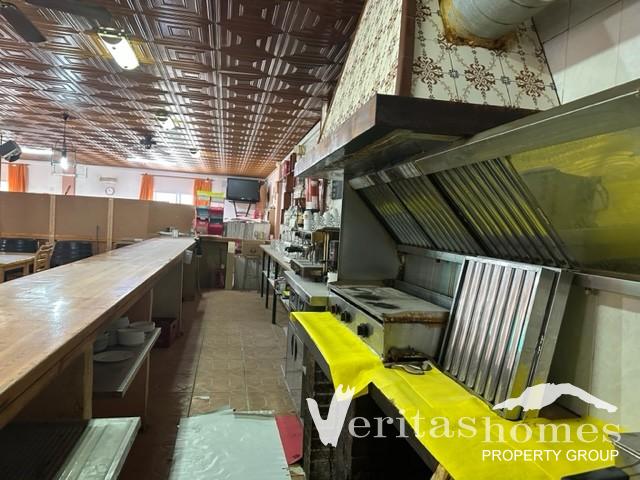 Image No.13-9 Bed Commercial for sale