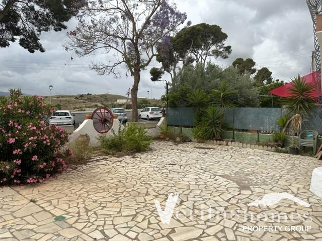 Image No.2-9 Bed Commercial for sale