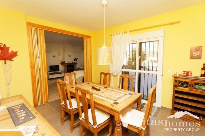 Image No.10-4 Bed Villa for sale