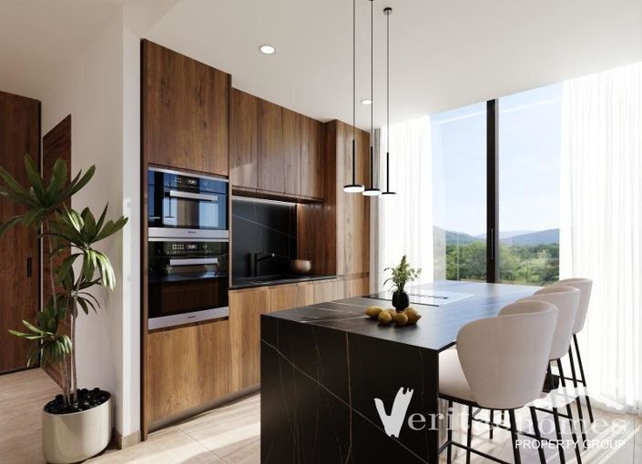 Image No.4-4 Bed Villa for sale