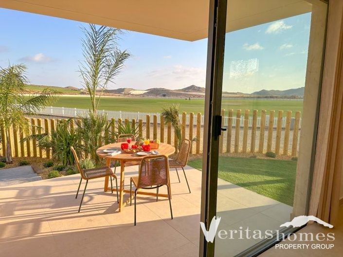 Image No.5-2 Bed Townhouse for sale