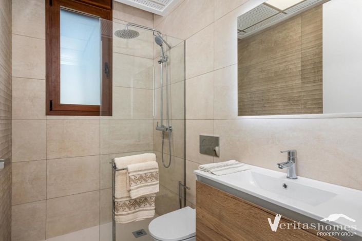 Image No.16-3 Bed Villa for sale