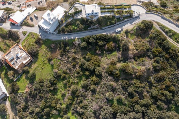 Image No.6-3 Bed Land for sale