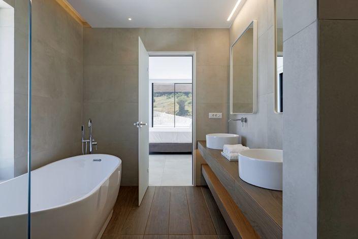 Image No.12-5 Bed Villa for sale