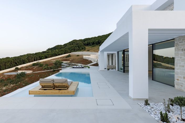 Image No.27-5 Bed Villa for sale