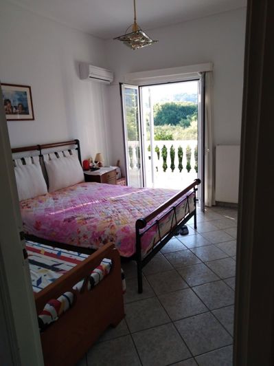 Image No.12-3 Bed Village House for sale