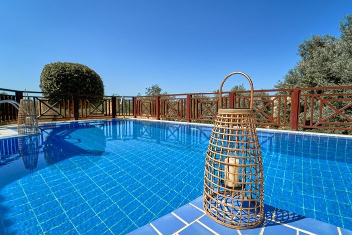 Image No.3-5 Bed Villa for sale