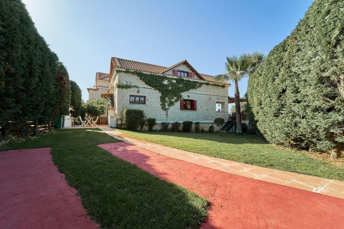 Image No.5-5 Bed Villa for sale