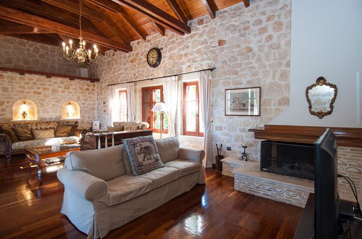 Image No.9-5 Bed Villa for sale