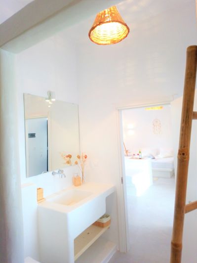 Image No.11-2 Bed Villa for sale