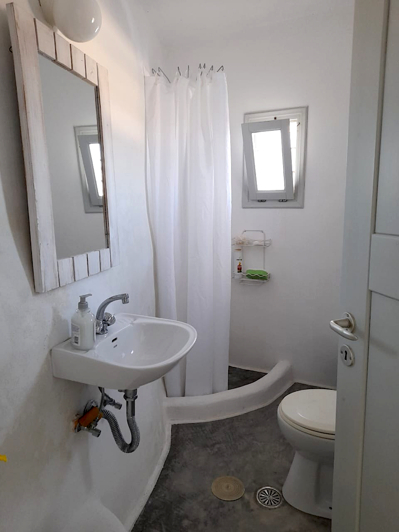 Image No.9-2 Bed Village House for sale