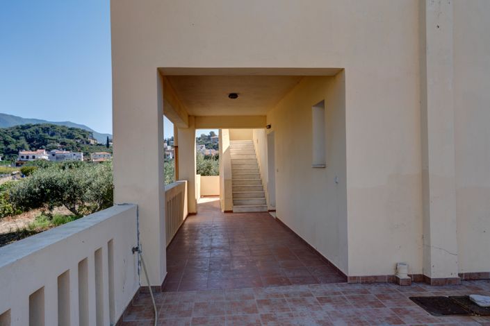 Image No.12-2 Bed Village House for sale