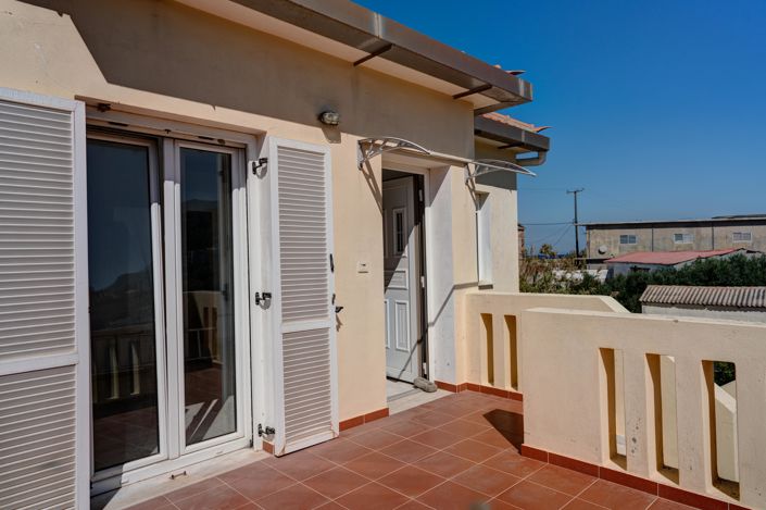 Image No.4-2 Bed Village House for sale