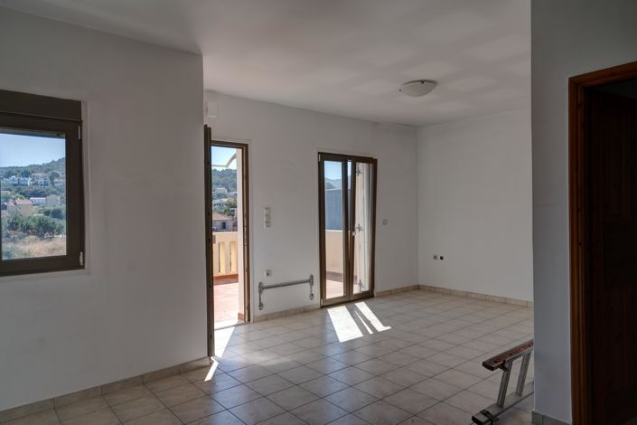 Image No.6-2 Bed Village House for sale