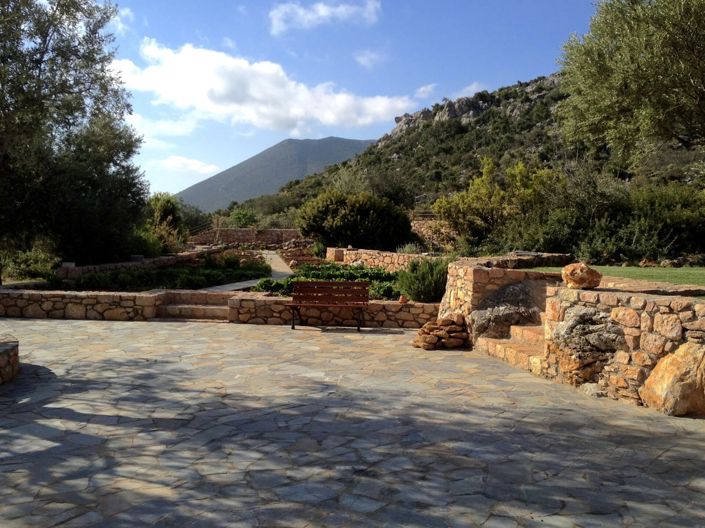 Image No.5-6 Bed Village House for sale