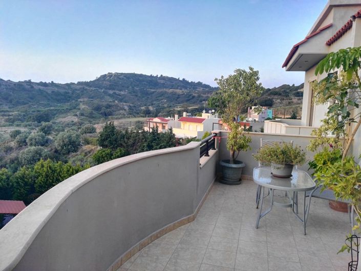 Image No.4-5 Bed Villa for sale