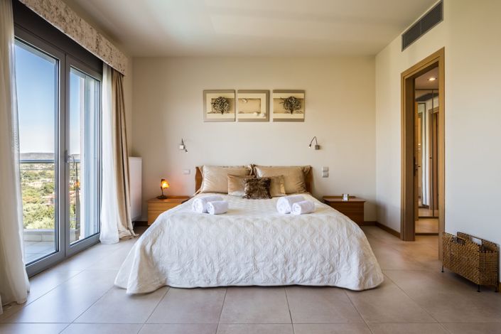 Image No.19-7 Bed Villa for sale