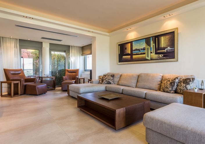 Image No.5-7 Bed Villa for sale