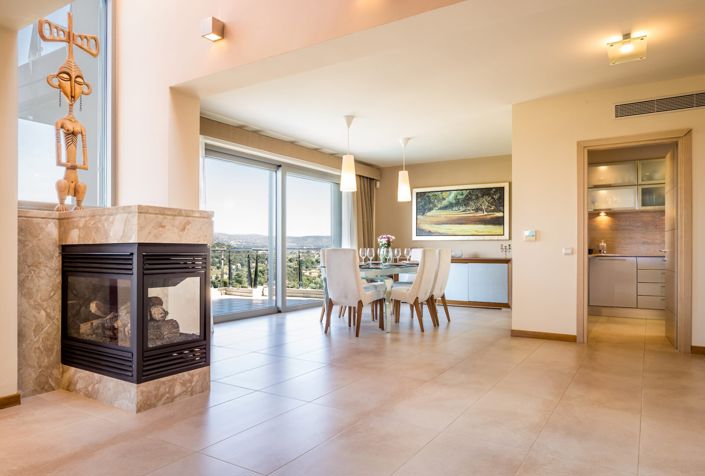 Image No.7-7 Bed Villa for sale