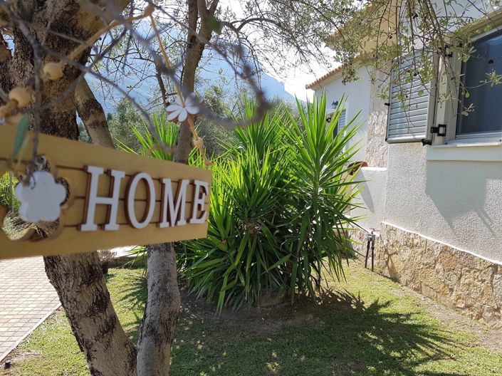 Image No.4-4 Bed Village House for sale