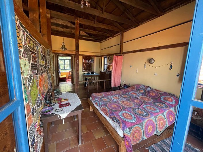 Image No.14-6 Bed Townhouse for sale