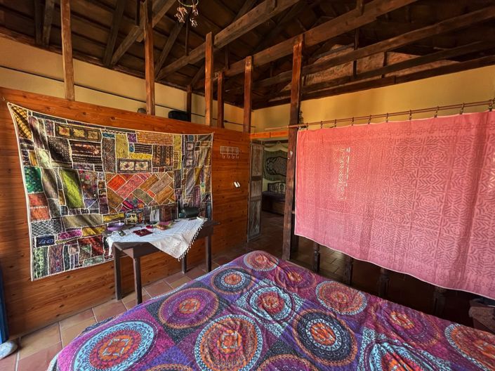 Image No.15-6 Bed Townhouse for sale