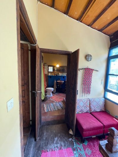 Image No.23-6 Bed Townhouse for sale