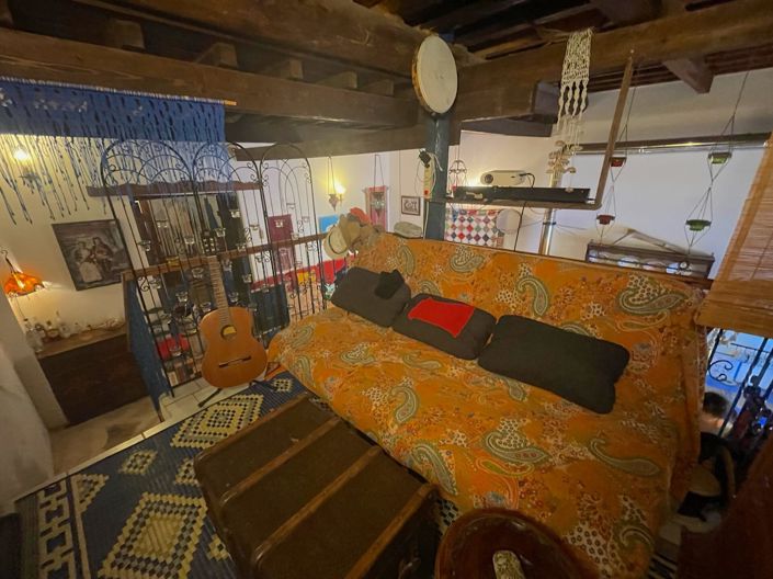 Image No.9-6 Bed Townhouse for sale