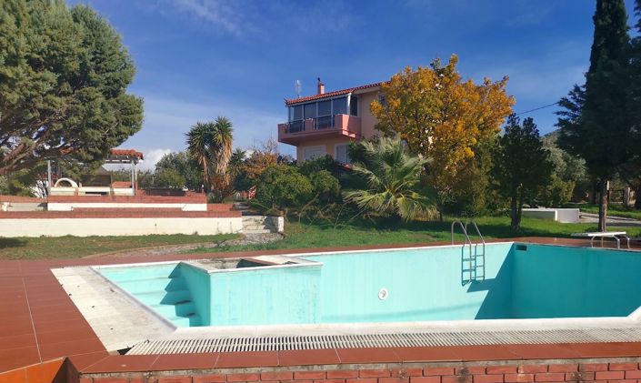 Image No.2-3 Bed Villa for sale