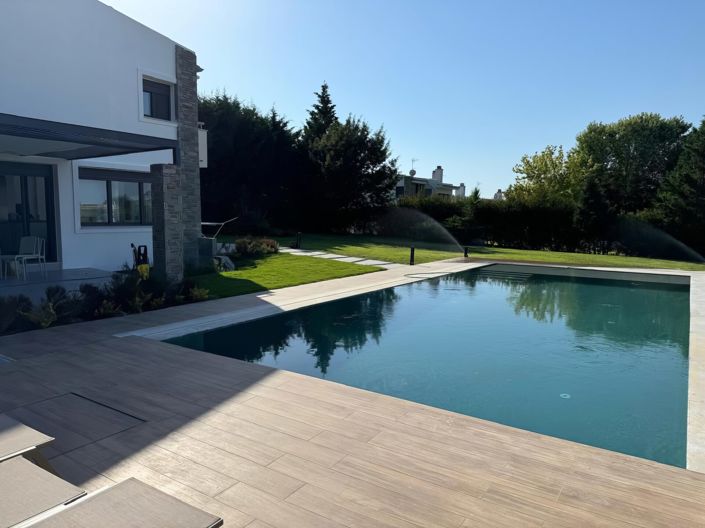 Image No.12-4 Bed Villa for sale