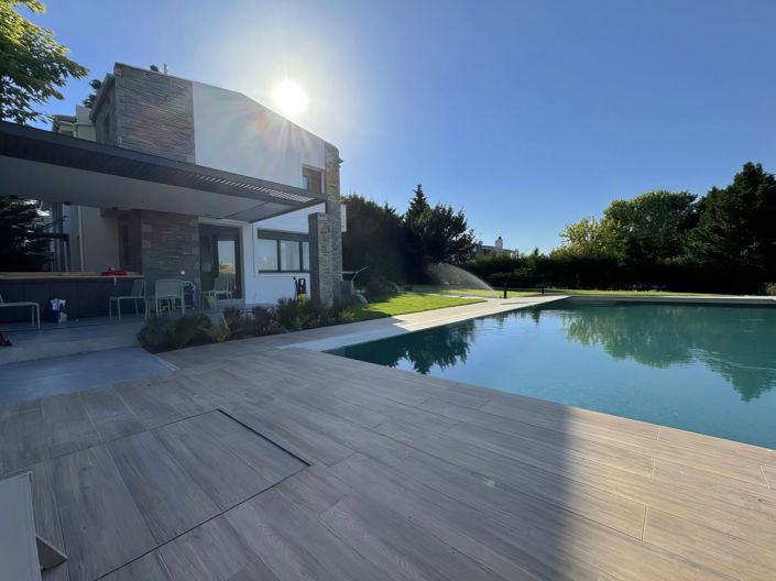 Image No.3-4 Bed Villa for sale