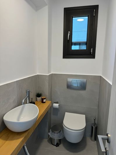 Image No.8-4 Bed Villa for sale