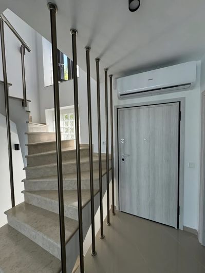 Image No.9-4 Bed Villa for sale