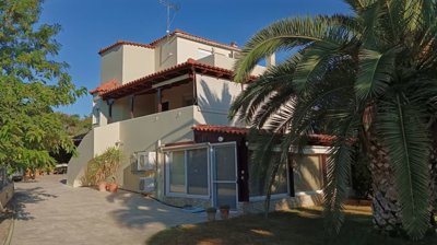 1 - Central Greece, Duplex