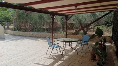 elxis-at-home-in-greece-holiday-home-in-chalk