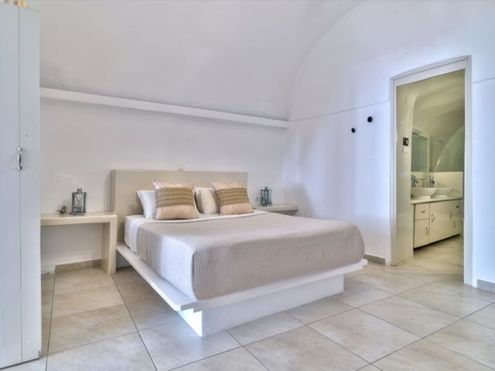 Image No.13-3 Bed Villa for sale