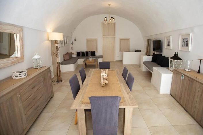 Image No.9-3 Bed Villa for sale