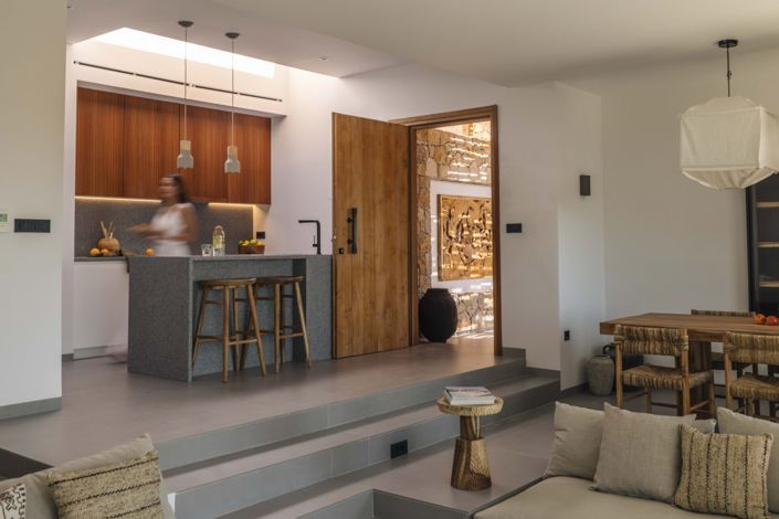 Image No.13-6 Bed Villa for sale