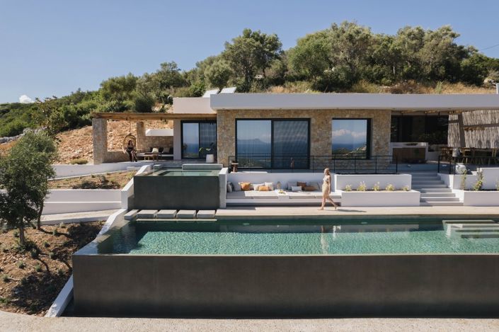 Image No.6-6 Bed Villa for sale