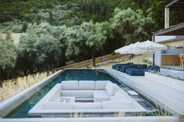 Image No.5-7 Bed Villa for sale