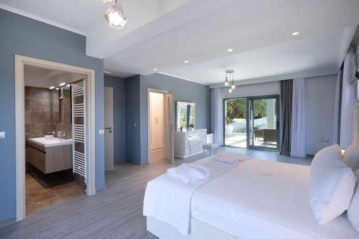 Image No.23-5 Bed Villa for sale