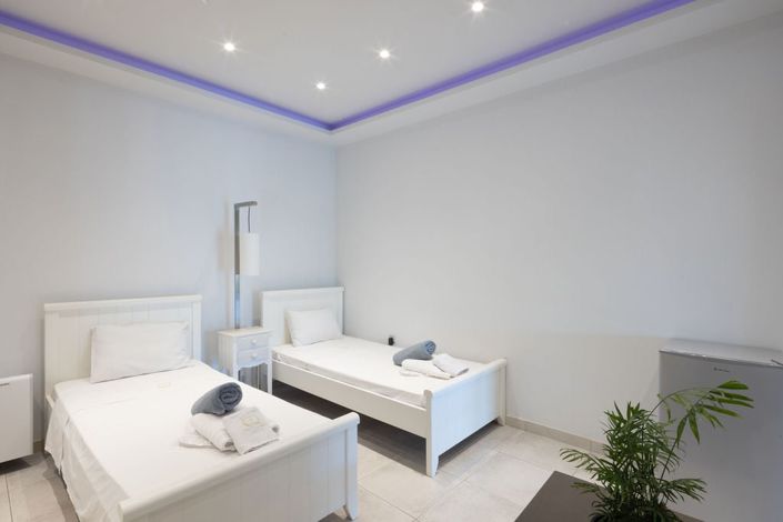 Image No.24-5 Bed Villa for sale