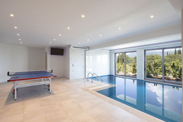 Image No.28-5 Bed Villa for sale