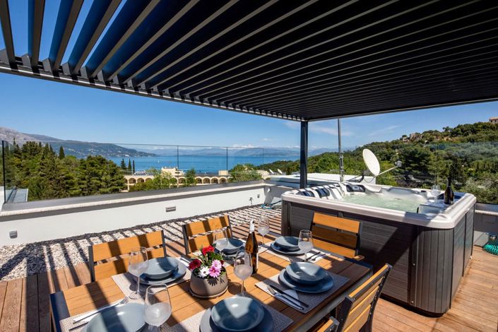 Image No.6-5 Bed Villa for sale