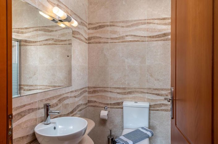 Image No.21-3 Bed Villa for sale