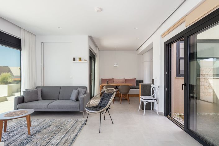 Image No.6-3 Bed Villa for sale