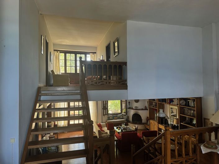 Image No.10-5 Bed Village House for sale