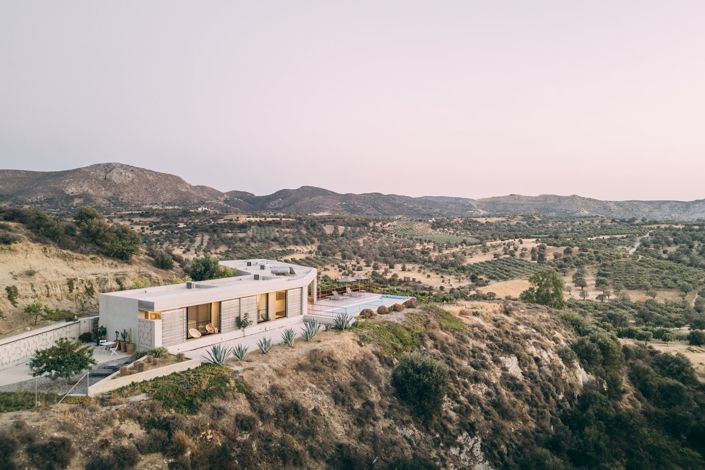 Image No.2-3 Bed Villa for sale