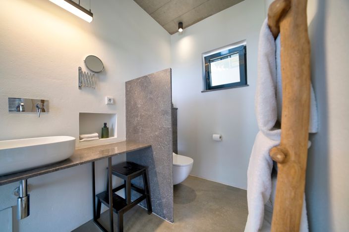 Image No.19-3 Bed Villa for sale